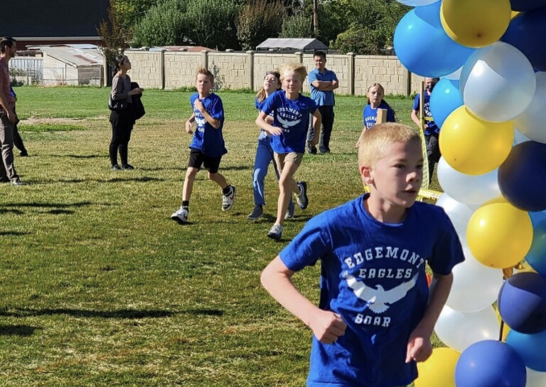 Students running in the fund run